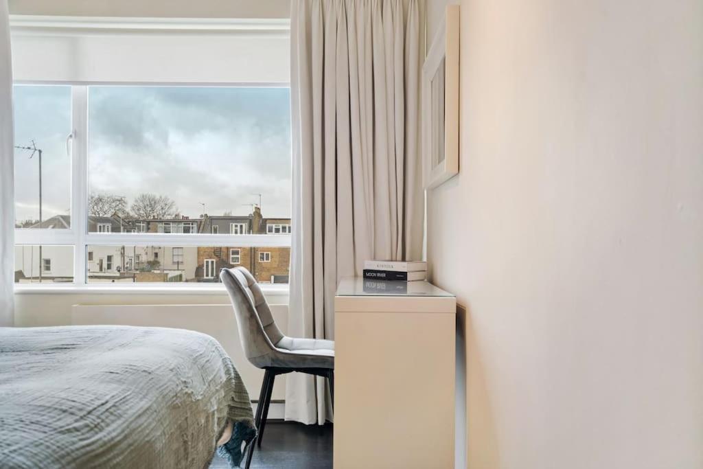 The Camden Suite Bright & Beautiful 2-Bed City Retreat لندن المظهر الخارجي الصورة